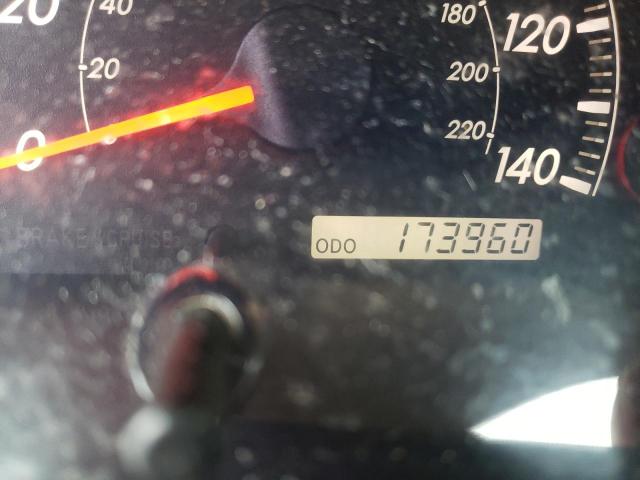 Photo 8 from auction – 2005 TOYOTA CAMRY LE with VIN 4T1BF32K35U087962