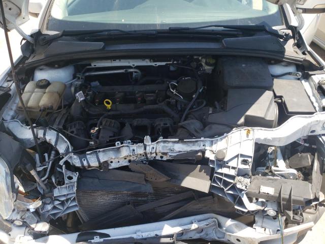 Zdjęcie 7 z aukcji – 2014 FORD FOCUS SE z VIN 1FADP3K21EL324938