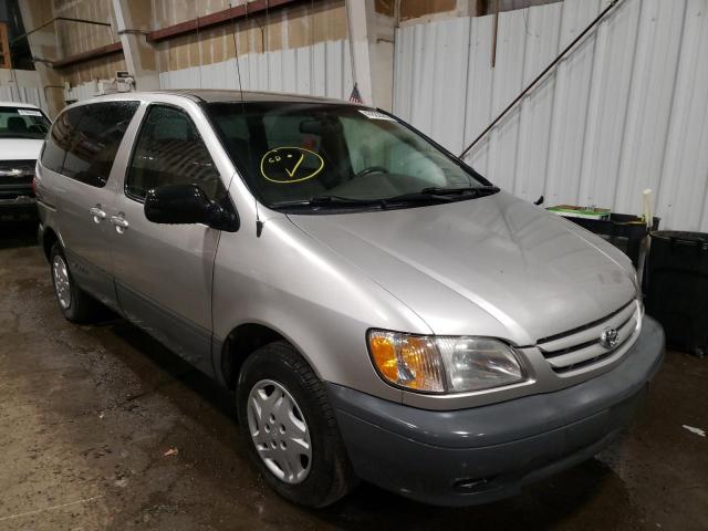 TOYOTA SIENNA CE 2001 with VIN 4T3ZF19C91U342939 - Photo from auction