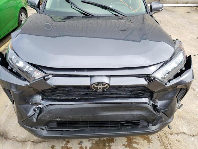 Photo 7 from auction – 2019 TOYOTA RAV4 LE with VIN JTMG1RFVXKD045591