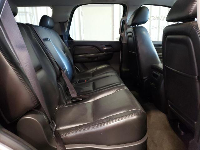Photo 6 from auction – 2010 GMC YUKON DENA with VIN 1GKUKGEJ2AR164440