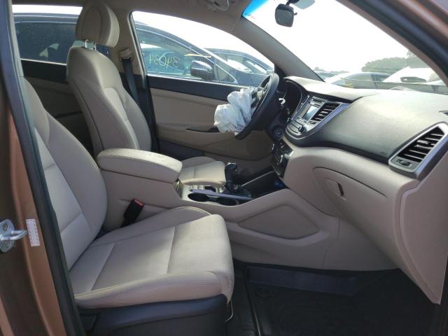 Photo 5 from auction – 2017 HYUNDAI TUCSON with VIN KM8J33A44HU391913