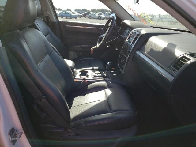 Photo 5 from auction – 2010 CHRYSLER 300 TOURIN with VIN 2C3CA5CV5AH255467