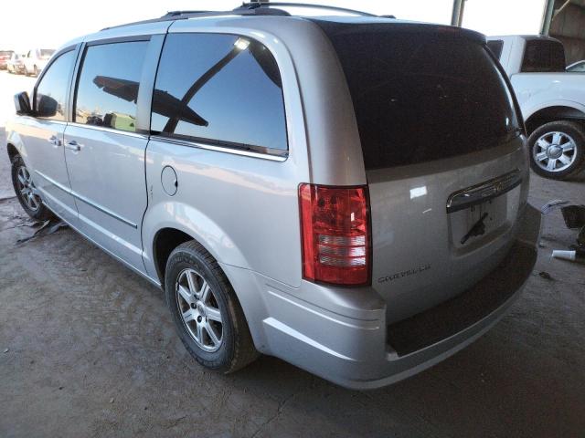 Photo 3 from auction – 2010 CHRYSLER TOWN & COU with VIN 2A4RR5D19AR239786