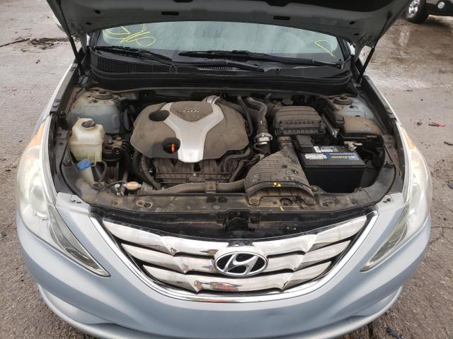 Photo 7 from auction – 2012 HYUNDAI SONATA SE with VIN 5NPEC4ABXCH361358