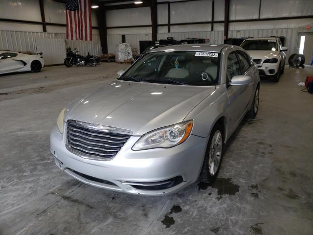 Photo 2 from auction – 2012 CHRYSLER 200 TOURIN with VIN 1C3CCBBG4CN329046