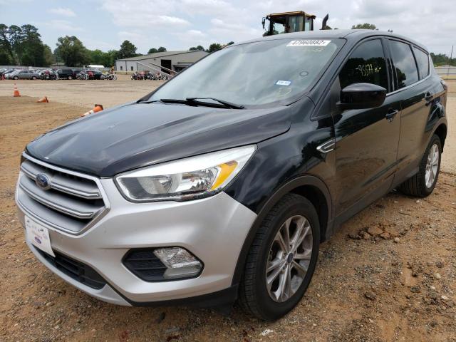 Photo 2 from auction – 2017 FORD ESCAPE SE with VIN 1FMCU0GDXHUB52068