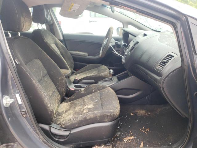 Photo 5 from auction – 2016 KIA FORTE LX with VIN KNAFK4A69G5617146