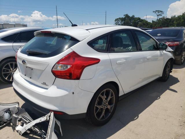 Zdjęcie 4 z aukcji – 2014 FORD FOCUS SE z VIN 1FADP3K21EL324938