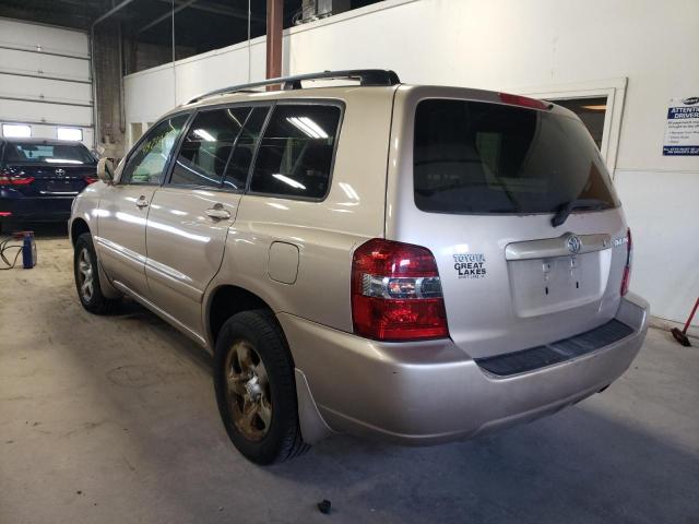 Photo 3 from auction – 2004 TOYOTA HIGHLANDER with VIN JTEGD21A240094616