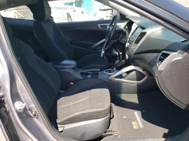 Photo 5 from auction – 2017 HYUNDAI VELOSTER with VIN KMHTC6AD6HU306709