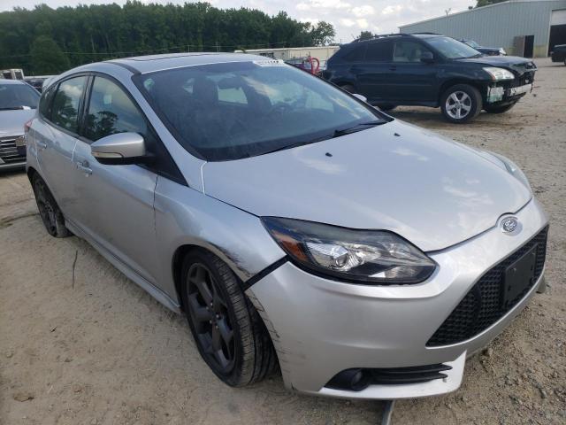 FORD FOCUS ST 2014 с VIN 1FADP3L92EL227937 - Фото с аукциона