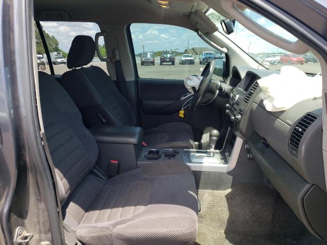 Photo 5 from auction – 2010 NISSAN PATHFINDER with VIN 5N1AR1NN0AC629659