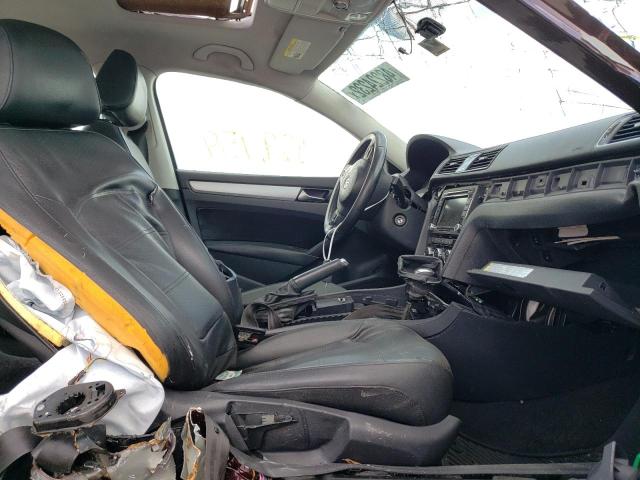 Photo 5 from auction – 2012 VOLKSWAGEN PASSAT SE with VIN 1VWBP7A31CC088174
