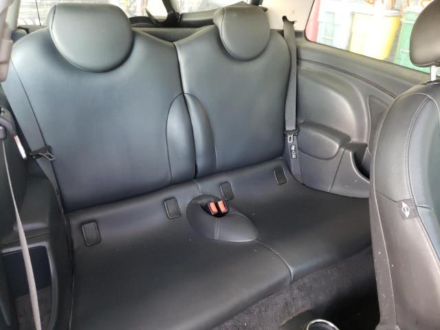 Photo 6 from auction – 2006 MINI COOPER with VIN WMWRC33536TK72182
