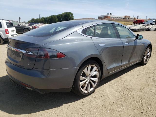 Photo 4 from auction – 2013 TESLA MODEL S with VIN 5YJSA1CG1DFP11086