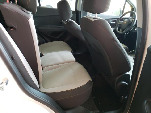 Photo 6 from auction – 2017 CHEVROLET TRAX LS with VIN KL7CJKSB6HB093981