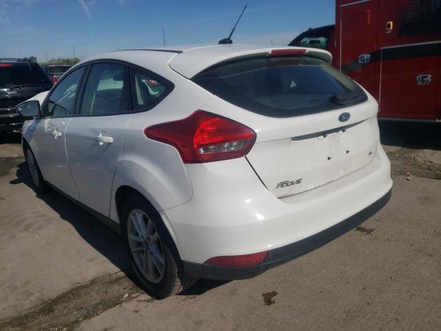 Zdjęcie 3 z aukcji – 2017 FORD FOCUS SE z VIN 1FADP3K26HL328228