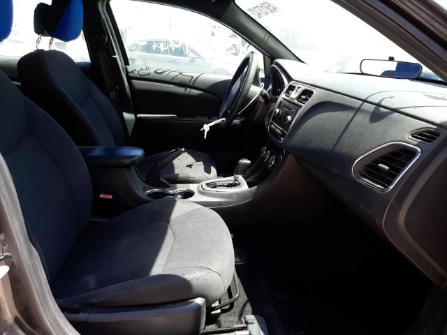 Photo 5 from auction – 2012 CHRYSLER 200 LX with VIN 1C3CCBAB0CN261771