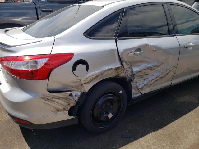 Photo 9 from auction – 2014 FORD FOCUS SE with VIN 1FADP3F2XEL305668
