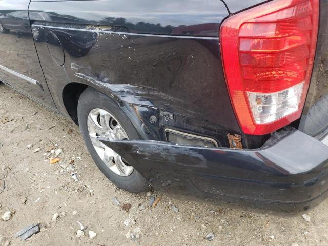 Photo 9 from auction – 2008 HYUNDAI ENTOURAGE with VIN KNDMC233786051658