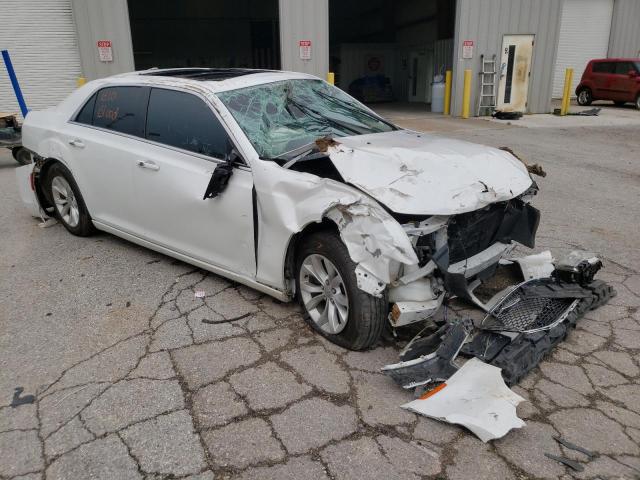 CHRYSLER 300 2015 with VIN 2C3CCAAG3FH931364 - Photo from auction
