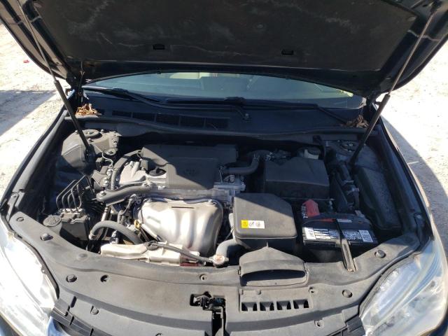 Photo 7 from auction – 2017 TOYOTA CAMRY LE with VIN 4T1BF1FK8HU624831
