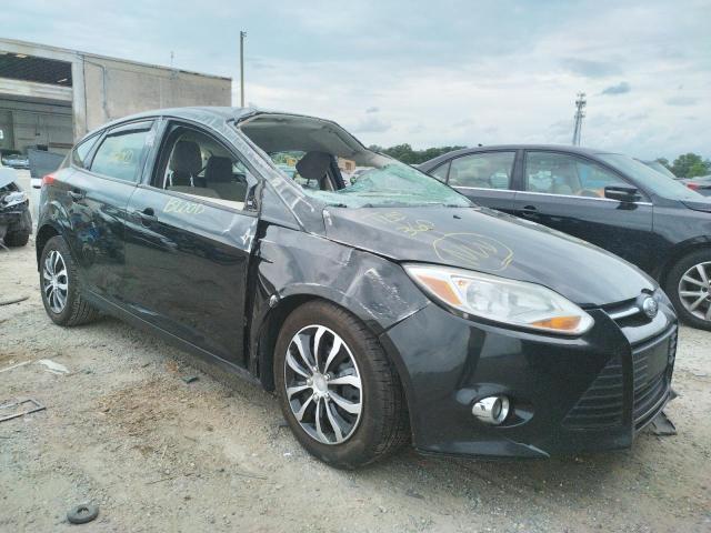 FORD FOCUS SE 2012 with VIN 1FAHP3K29CL271095 - Photo from auction