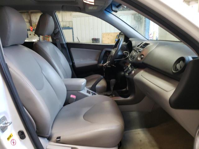 Photo 5 from auction – 2011 TOYOTA RAV4 with VIN JTMBF4DV6B5045714