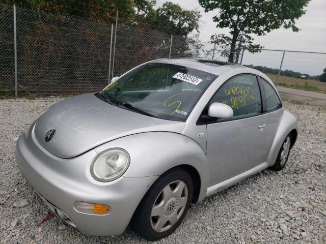 Photo 2 from auction – 2000 VOLKSWAGEN NEW BEETLE with VIN 3VWCA21C5YM484509