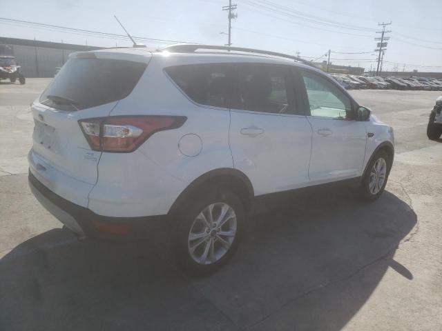 Photo 4 from auction – 2017 FORD ESCAPE SE with VIN 1FMCU0GD9HUC51321