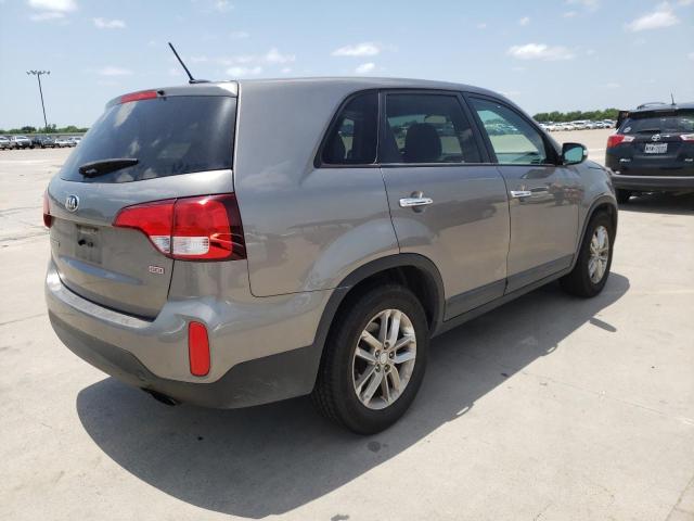 Photo 4 from auction – 2015 KIA SORENTO LX with VIN 5XYKT3A66FG576540