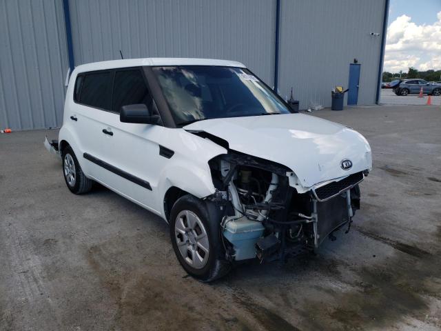 KIA SOUL 2011 with VIN KNDJT2A1XB7303795 - Photo from auction