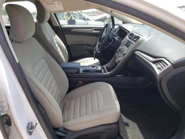 Photo 5 from auction – 2017 FORD FUSION S with VIN 3FA6P0G79HR397721