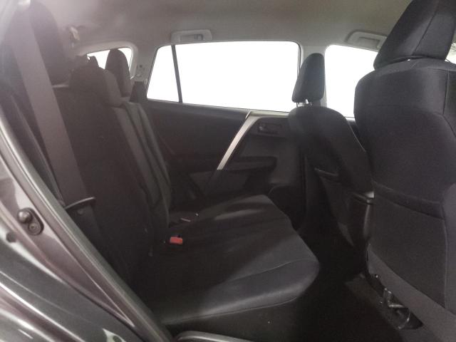 Photo 6 from auction – 2015 TOYOTA RAV4 LE with VIN 2T3BFREV6FW395578