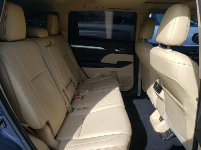 Photo 6 from auction – 2018 TOYOTA HIGHLANDER with VIN 5TDJZRFHXJS875130