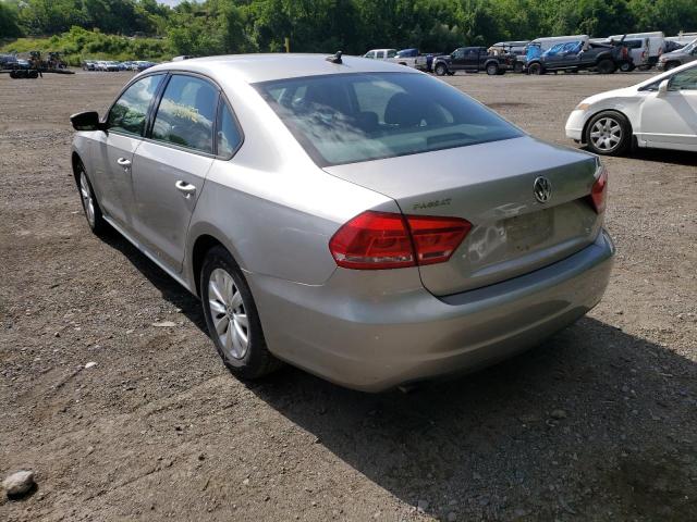 Photo 3 from auction – 2014 VOLKSWAGEN PASSAT S with VIN 1VWAT7A33EC067238