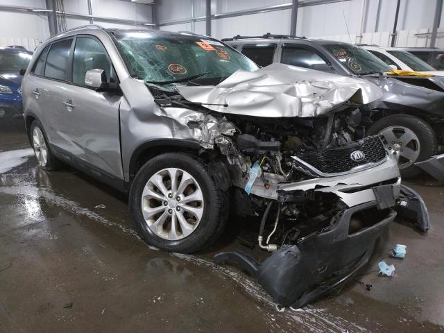KIA SORENTO EX 2014 with VIN 5XYKU4A73EG515138 - Photo from auction