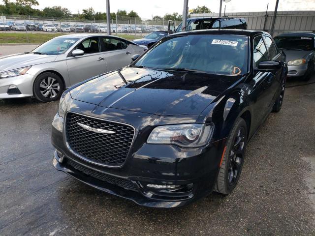 Photo 2 from auction – 2020 CHRYSLER 300 S with VIN 2C3CCABT7LH180776
