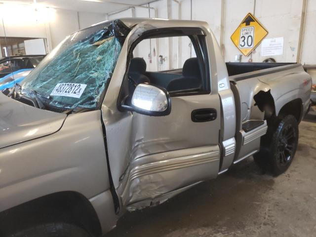 Photo 9 from auction – 2000 CHEVROLET SILVERADO with VIN 1GCEK14TXYZ273965
