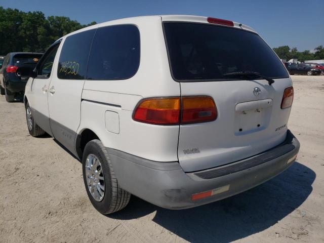 Photo 3 from auction – 2000 TOYOTA SIENNA CE with VIN 4T3ZF19C3YU246086