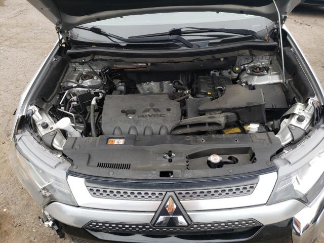 Photo 7 from auction – 2019 MITSUBISHI OUTLANDER with VIN JA4AZ3A31KZ037703
