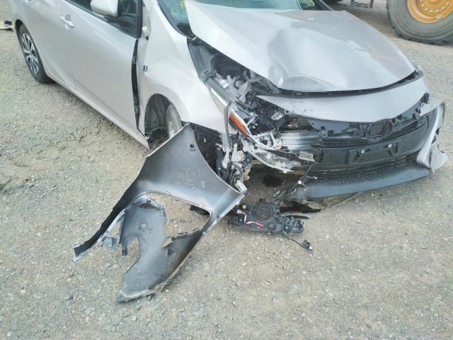 Photo 9 from auction – 2022 TOYOTA PRIUS PRIM with VIN JTDKAMFP4N3200936