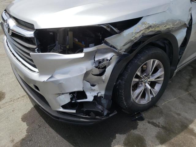 Photo 9 from auction – 2016 TOYOTA HIGHLANDER with VIN 5TDZKRFH3GS144992