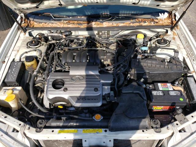 Photo 7 from auction – 2000 INFINITI I30 with VIN JNKCA31A4YT102638
