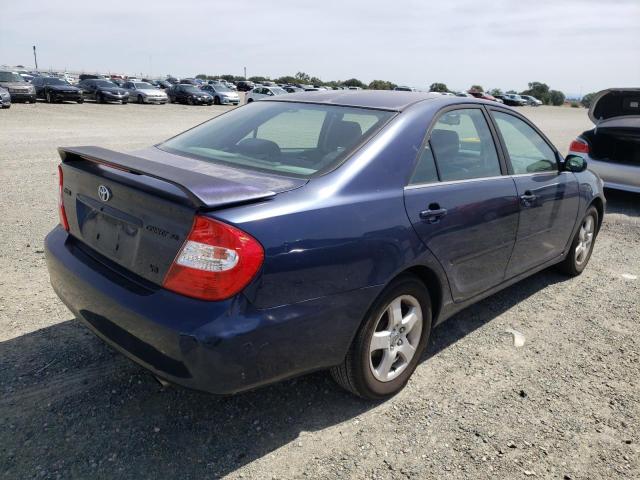 Photo 4 from auction – 2004 TOYOTA CAMRY SE with VIN JTDBA32K940004415