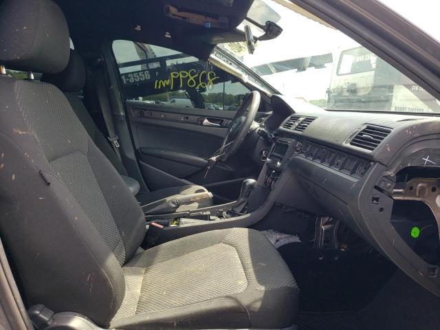 Photo 5 from auction – 2014 VOLKSWAGEN PASSAT S with VIN 1VWAT7A31EC034724