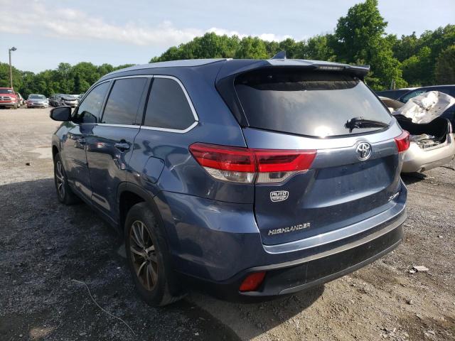 Photo 3 from auction – 2018 TOYOTA HIGHLANDER with VIN 5TDJZRFHXJS875130