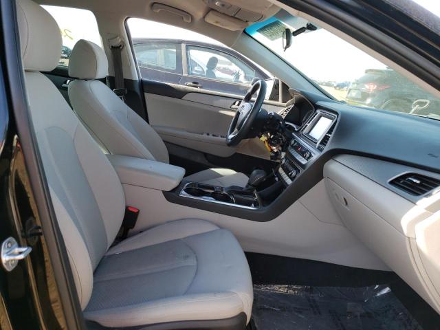 Photo 5 from auction – 2019 HYUNDAI SONATA SE with VIN 5NPE24AF5KH763504