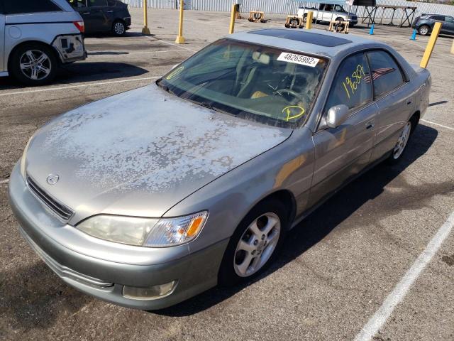 Photo 2 from auction – 2001 LEXUS ES 300 with VIN JT8BF28GX10303825